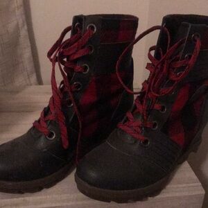 Sorel ‘Lexie’ Wedge Boot | Buffalo Plaid